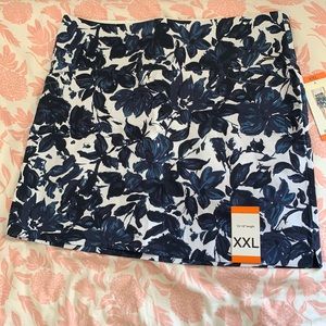 NWT 360° Tummy Control Blue Floral Skirt / Skort